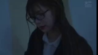 公司新来的妹子喝晕了被同事扛到会议室猛操,无力反抗，你别这样,啊啊啊,救命!